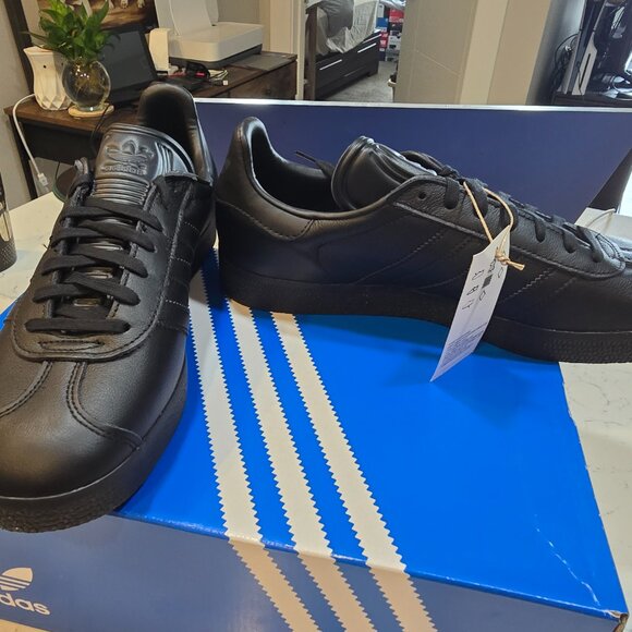 Adidas Gazelle All Black Men's Sneaker BB5497 Athletic Shoes Size 10 NEW - Picture 3 of 13